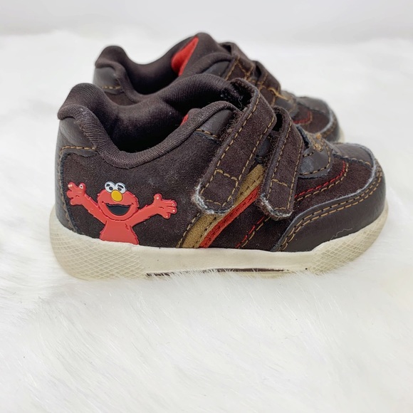 ELMO toddler sneakers brown Velcro straps - Picture 4 of 8
